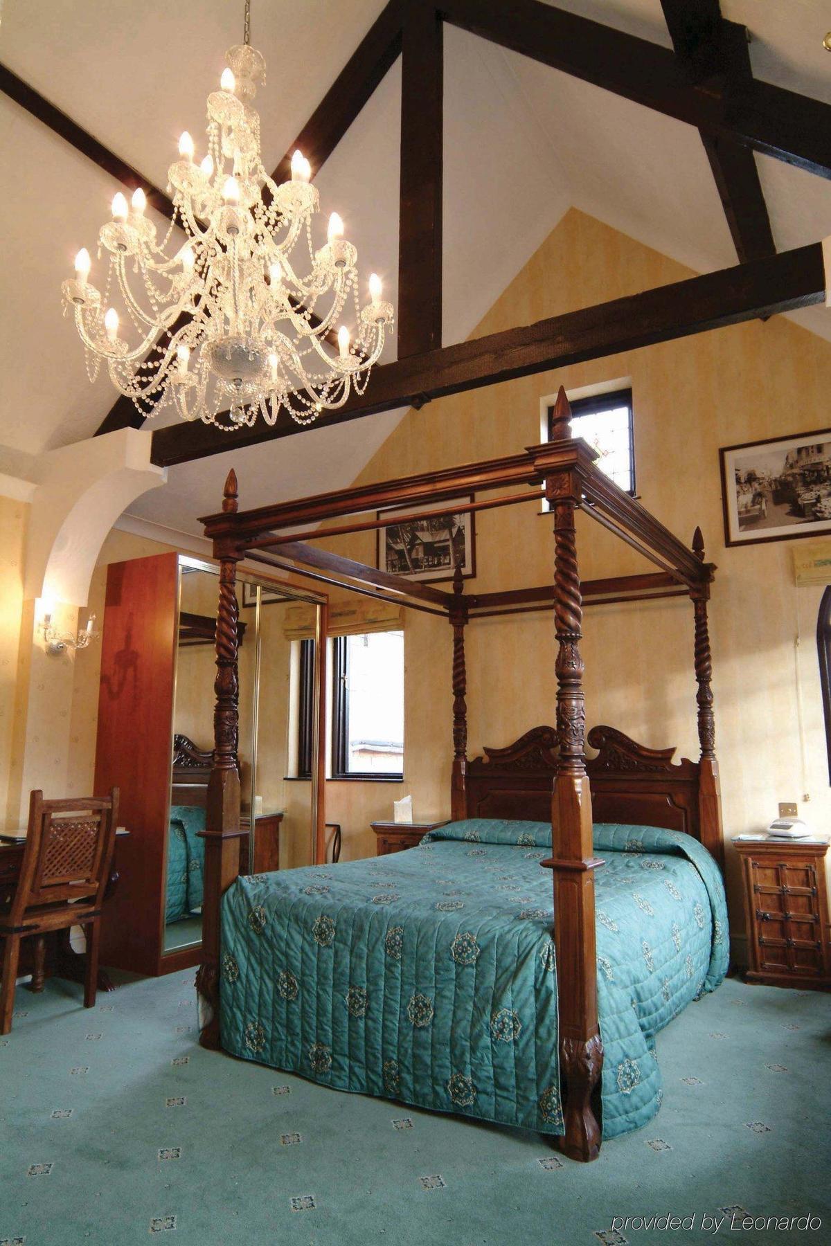The Peacock Townhouse Hotel Kenilworth - Warwick 객실 사진