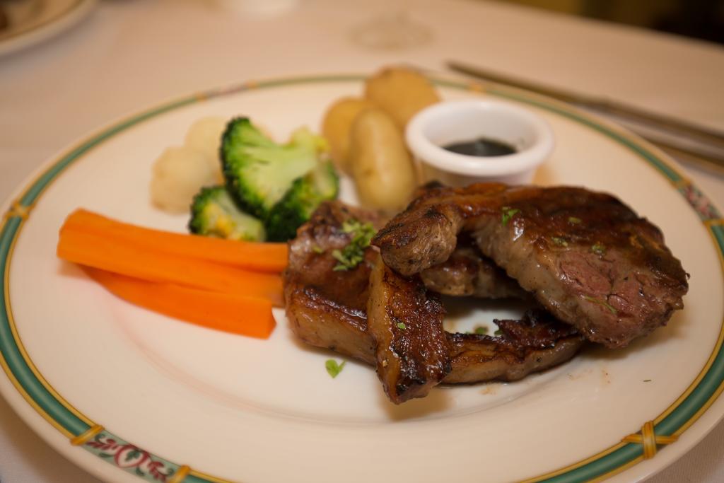 The Peacock Townhouse Hotel Kenilworth - Warwick 외부 사진