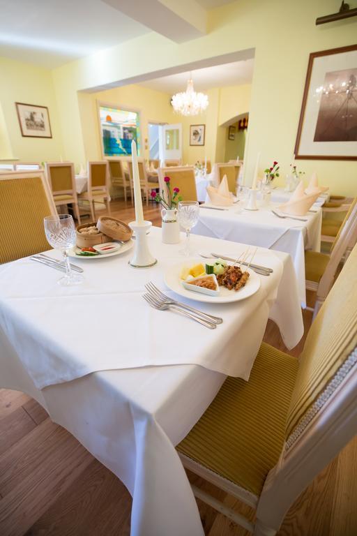 The Peacock Townhouse Hotel Kenilworth - Warwick 외부 사진