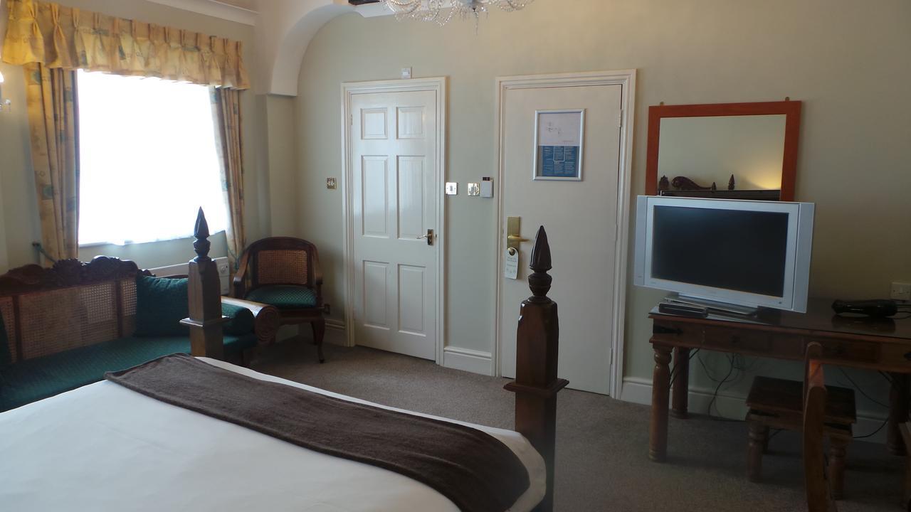 The Peacock Townhouse Hotel Kenilworth - Warwick 외부 사진
