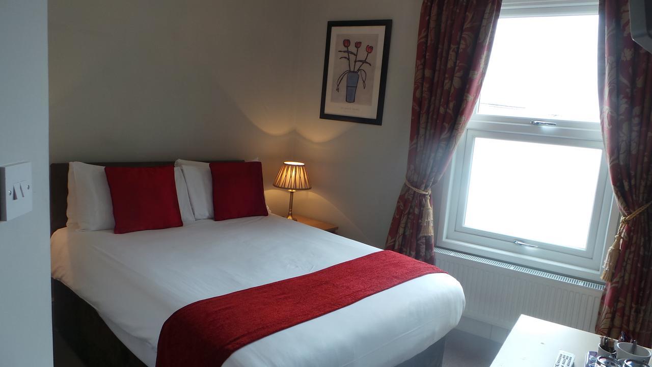 The Peacock Townhouse Hotel Kenilworth - Warwick 외부 사진