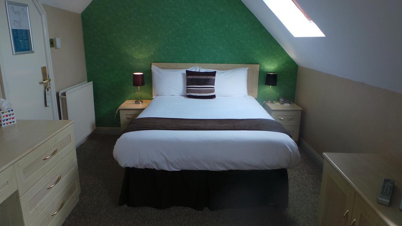 The Peacock Townhouse Hotel Kenilworth - Warwick 외부 사진